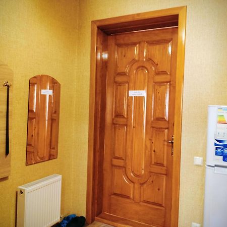 Apartment On Hoholya 90 克洛佩夫尼茨基 外观 照片